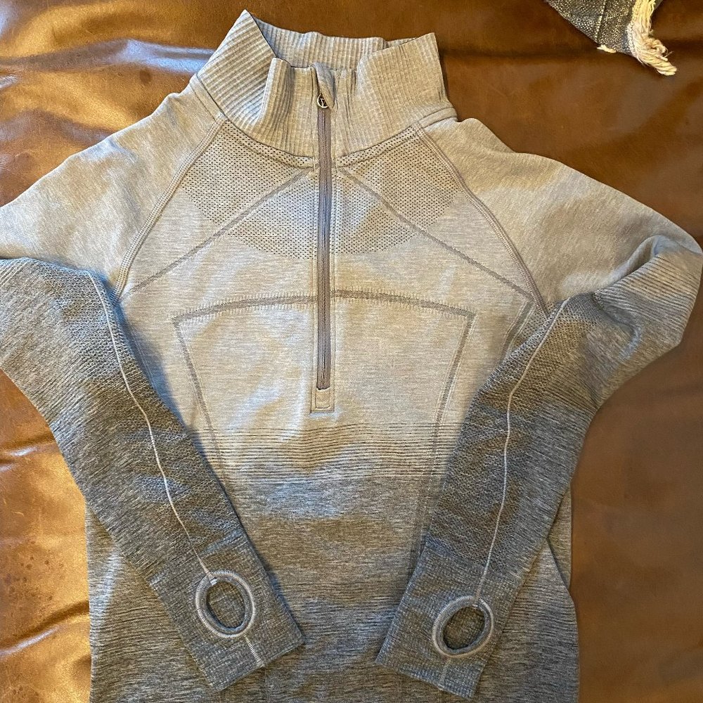 Ivivva Athletic Long Sleeve Youth Size 10